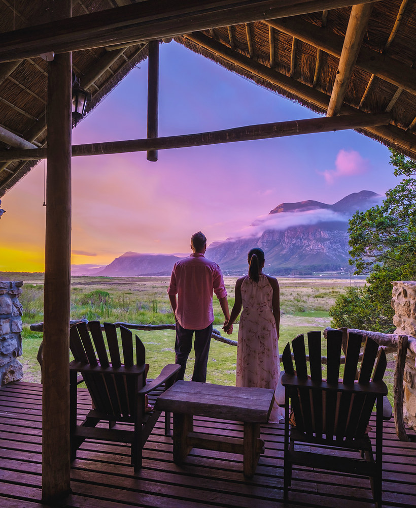 Hotel and resort lodge stay